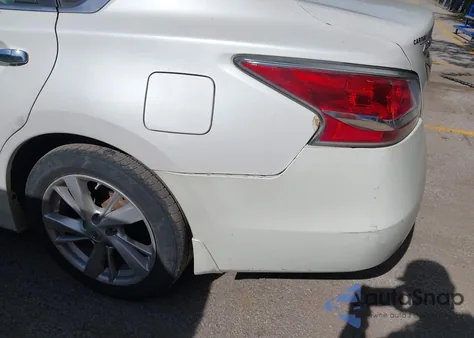 2015 Nissan Altima 2.5 Sv из США, поврежденный, VIN 1N4AL3AP0FC246780